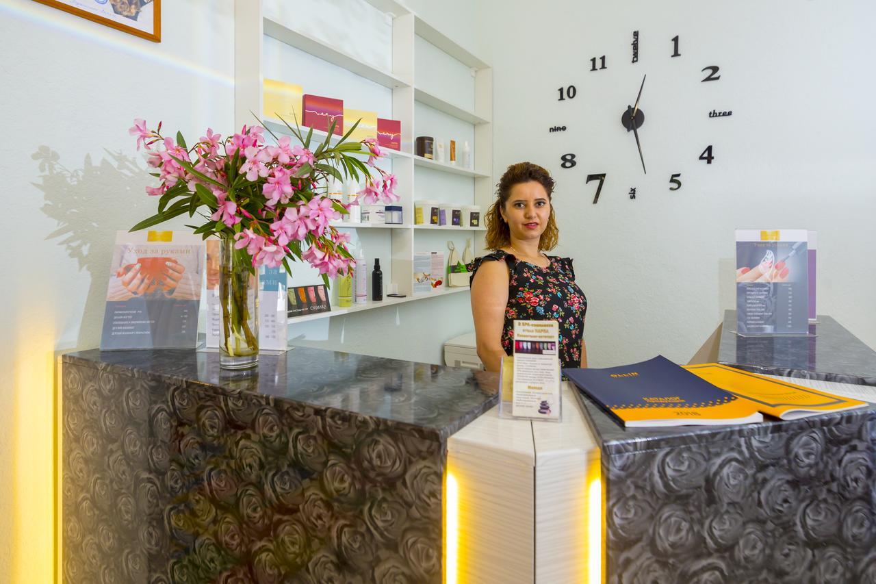 Napra Hotel Tsandrypsh ภายนอก รูปภาพ